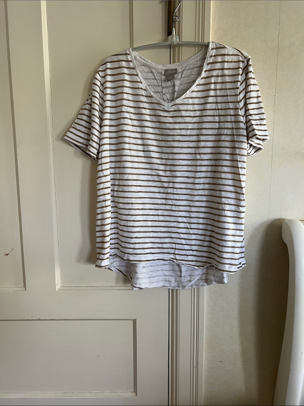 Chico's White and tan Striped V-Neck Short Sleeve Tee